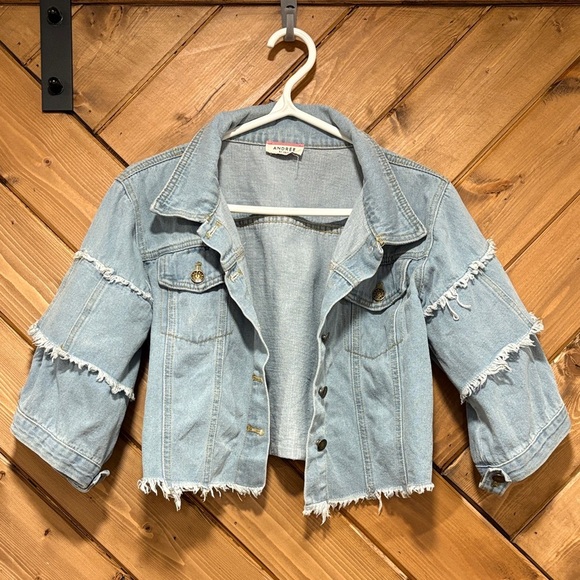 Andree Distressed Light Blue Denim Cropped Jacket Small - Picture 1 of 4